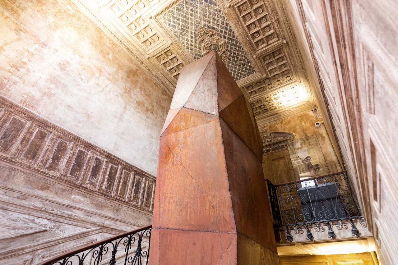 Loft Space Near Place Vendôme - Image 2