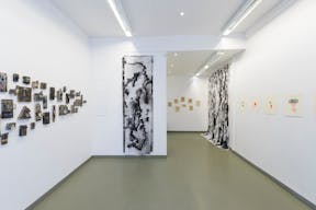 Le Marais Gallery Showroom - Image 0