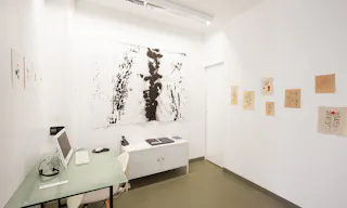 Le Marais Gallery Showroom - Image 3