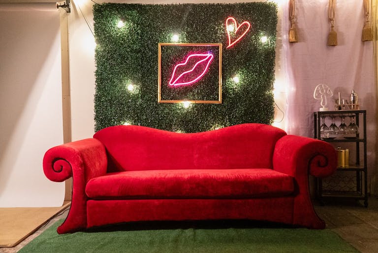 Creative Photo Studio - Image 2