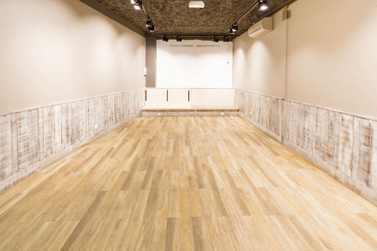 Restaurant Space in Pigalle - Image 1