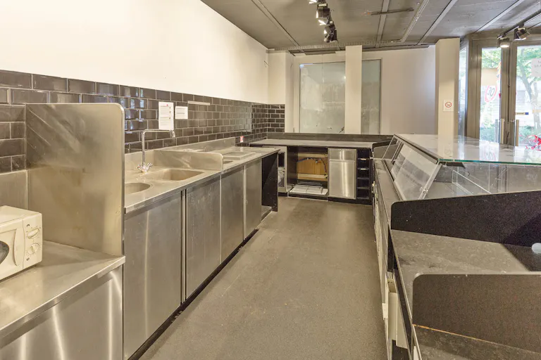 Restaurant Space in Pigalle - Image 2