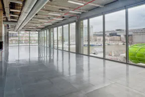 Event Space Near Gare d'Austerlitz - Image 2