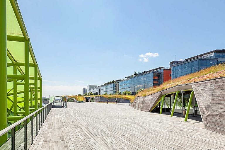 Amazing Rooftop Along the Seine - Image 0