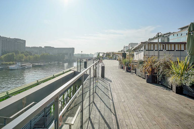 Amazing Rooftop Along the Seine - Image 2