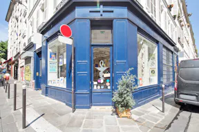 Pop-Up Shop Near République - Image 5