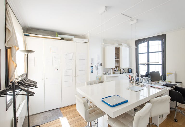 Modern Opéra Loft Space - Image 2