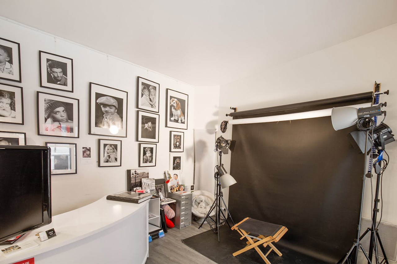 Boutique Space in Le Marais - Image 2