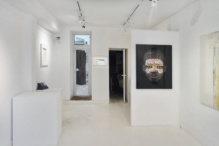 White-Box Gallery in Paris 6th - Image 1