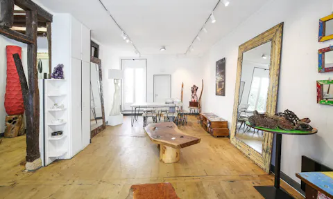 Art Gallery Space in Le Marais - Image 0