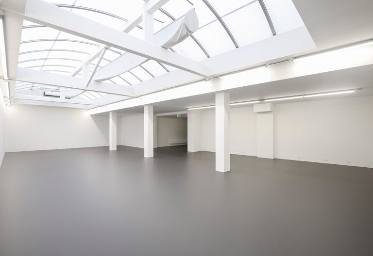 Spacious Gallery in the Jordaan - Image 1