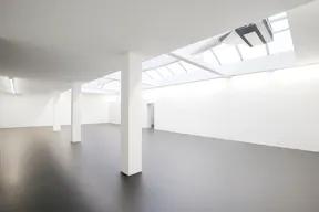Spacious Gallery in the Jordaan - Image 4