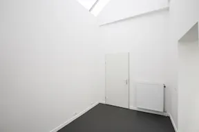 Spacious Gallery in the Jordaan - Image 5