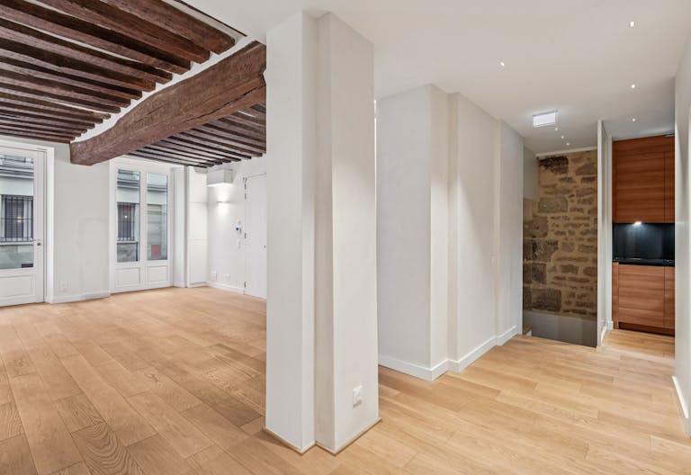 Élégante Galerie Éphémère à Paris - Image 4