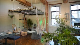 Cozy Williamsburg Event Space & Photo Studio - Image 1