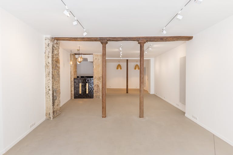 Pop-Up Space Near République - Image 1