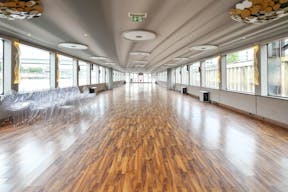 Boat Space Near the Eiffel Tower - Image 1