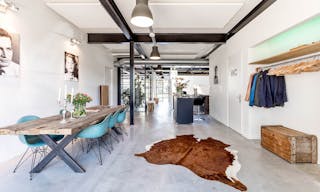 Modern Loft Space in East - Image 0