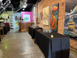 Stunning Gallery Studio/Creative Space  in Historic Ybor City/Tampa - Image 9