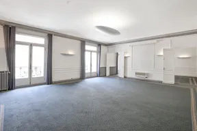 Unique Event Space in Paris 16th - Image 3