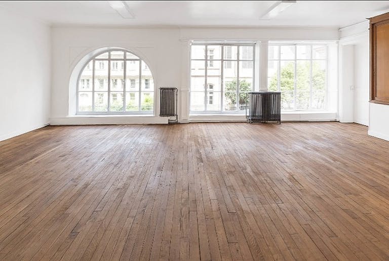 Showroom Near Arts et Métiers - Image 0