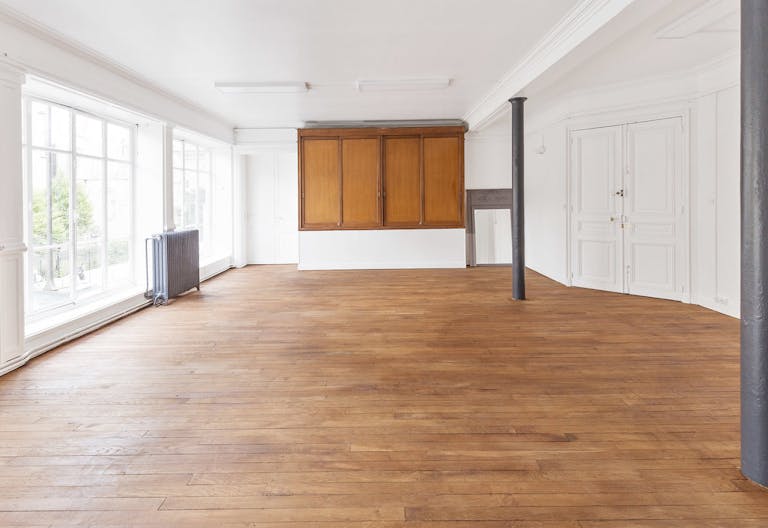 Showroom Near Arts et Métiers - Image 1