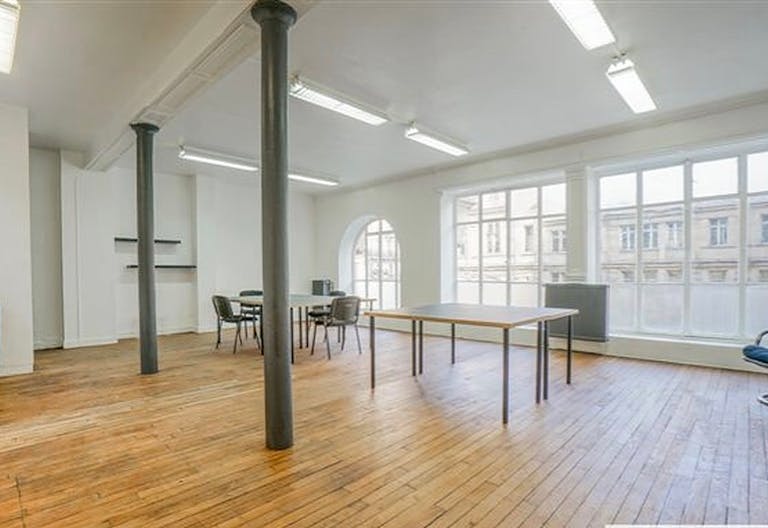 Showroom Near Arts et Métiers - Image 3