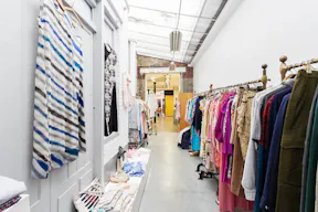 Lovely Boutique in Paris 2nd - Image 1