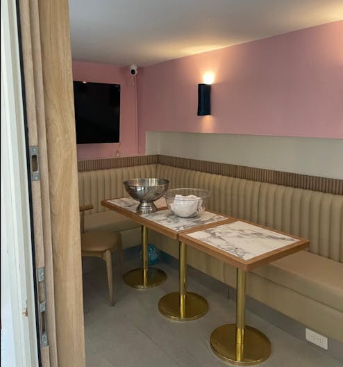 Lieu chic au coeur du Marais - Image 2