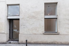 Tasteful Boutique in Le Marais - Image 5