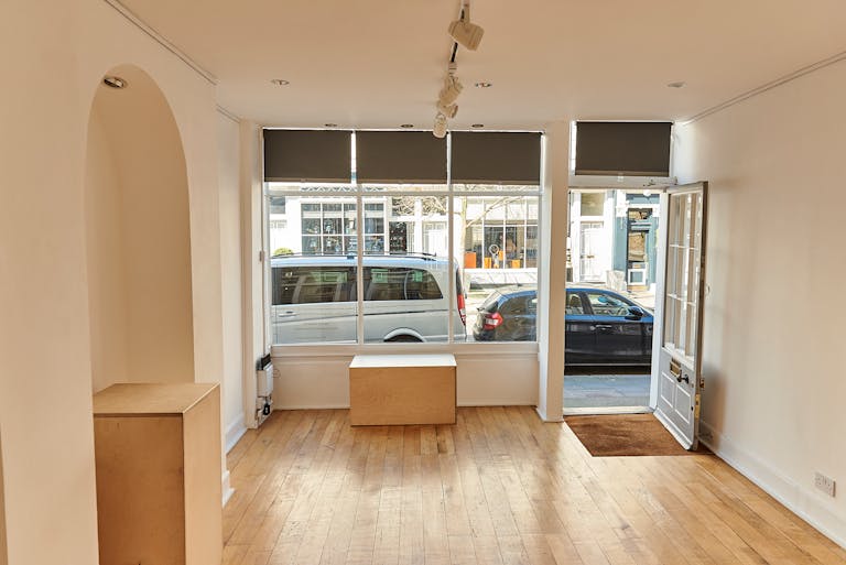 Beautiful Marylebone Showroom - Image 1