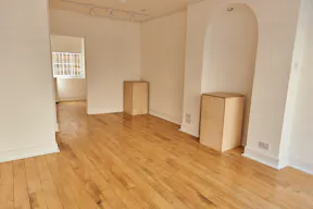 Beautiful Marylebone Showroom - Image 5
