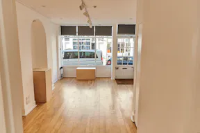 Beautiful Marylebone Showroom - Image 6
