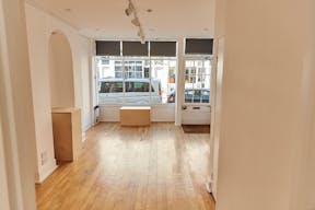 Beautiful Marylebone Showroom - Image 6