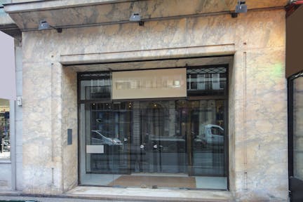 Classic Boutique in Louvre-Rivoli - Image 0