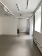 Showroom Space in Le Marais - Image 3