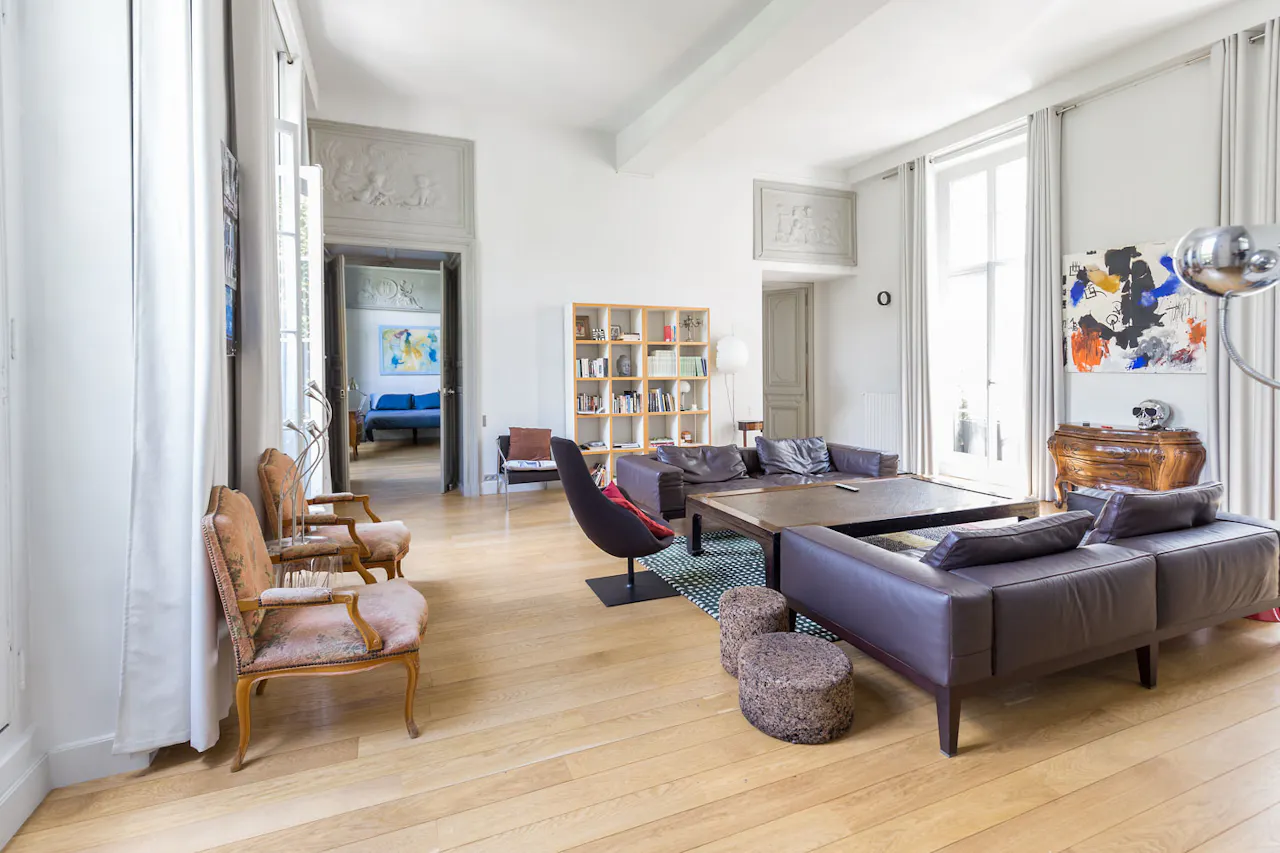 Stylish Loft in Le Marais - Image 1