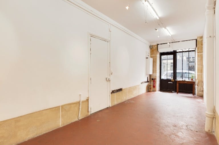 Place Sainte-Catherine Charming Gallery - Image 3