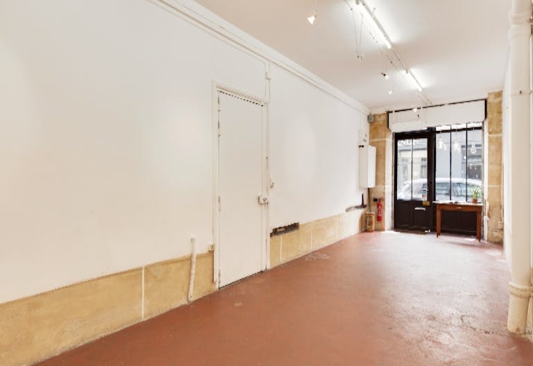 Place Sainte-Catherine Charming Gallery - Image 3