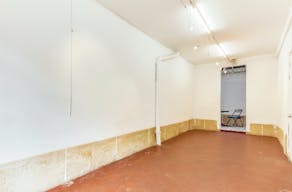 Place Sainte-Catherine Charming Gallery - Image 5