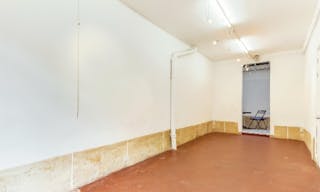 Place Sainte-Catherine Charming Gallery - Image 5