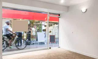 Tiny shop, 20 m² + 20m² au sous sol - Image 0