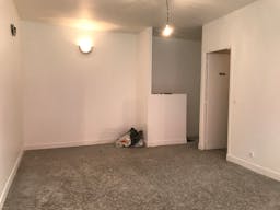 Tiny shop, 20 m² + 20m² au sous sol - Image 1