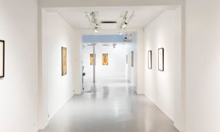 Beautiful Haut Marais Art Gallery - Image 2