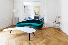 Sophisticated Loft in Paris 4th - Image 2