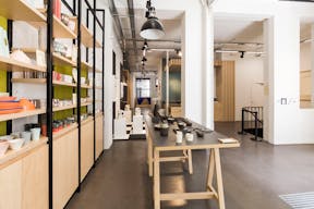 Stylish Retail Space in Le Marais - Image 1