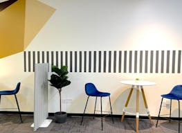 On-demand workspaces to rent in Oakridge Mall - Image 4