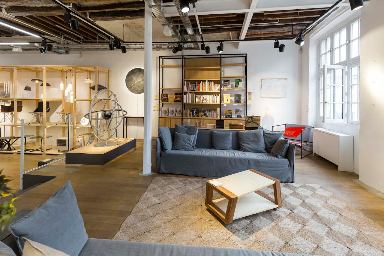 Shared Le Marais Retail Space - Image 2