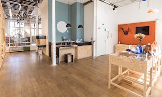 Le Marais 2nd Floor Retail Space - Image 0