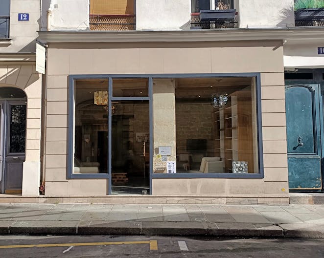 Bright Boutique in Le Marais - Image 0